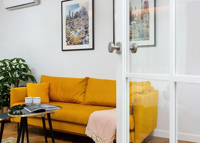 Sienna 65 Premium Apartment With Parking In Warsaw By Renters Prestige
